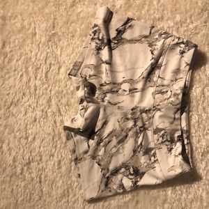 These marbled black and white shorts are super amazing!